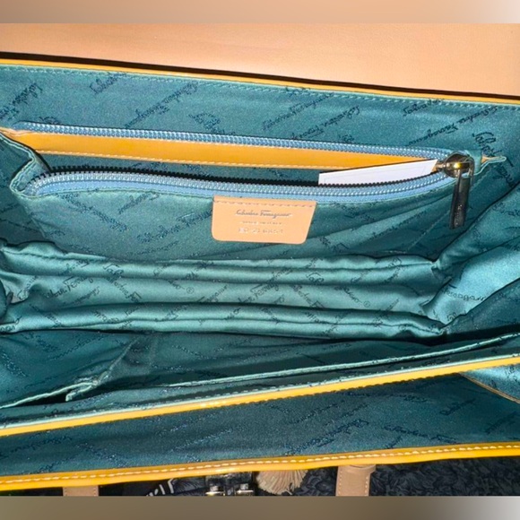 Salvatore Ferragamo Yellow Patent Leather Shoulder Bag Tassel Accent - Picture 9 of 10